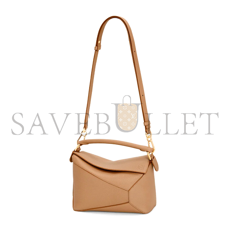 L0ew* small puzzle edge bag in soft grained calfskin a510p60x30 (24*16.5*10.5cm)